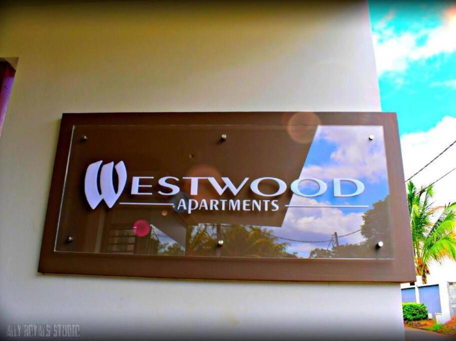 Modern And Cosy Condo: Westwood Apartments Flic-en-Flacq 외부 사진