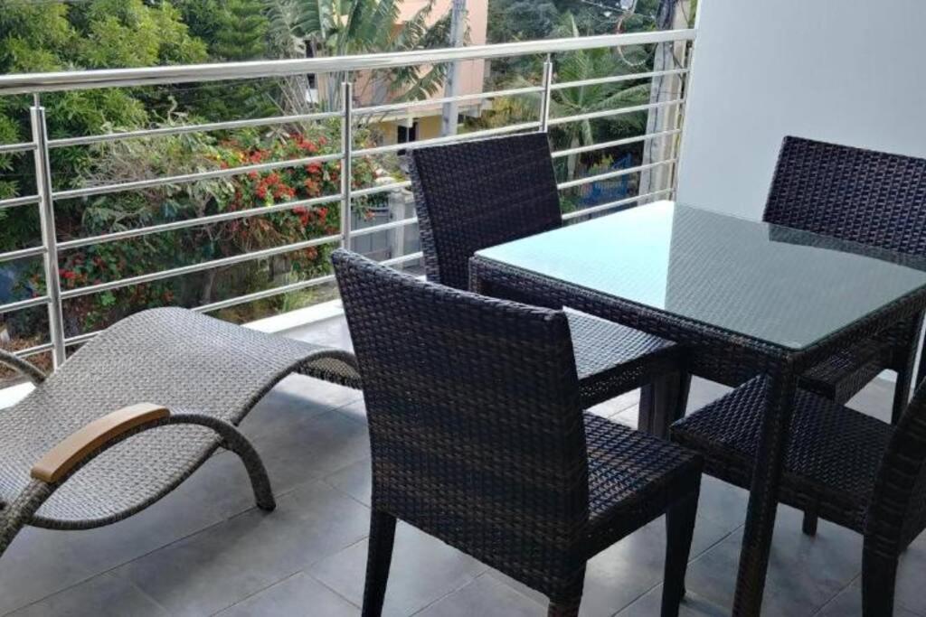 Modern And Cosy Condo: Westwood Apartments Flic-en-Flacq 외부 사진