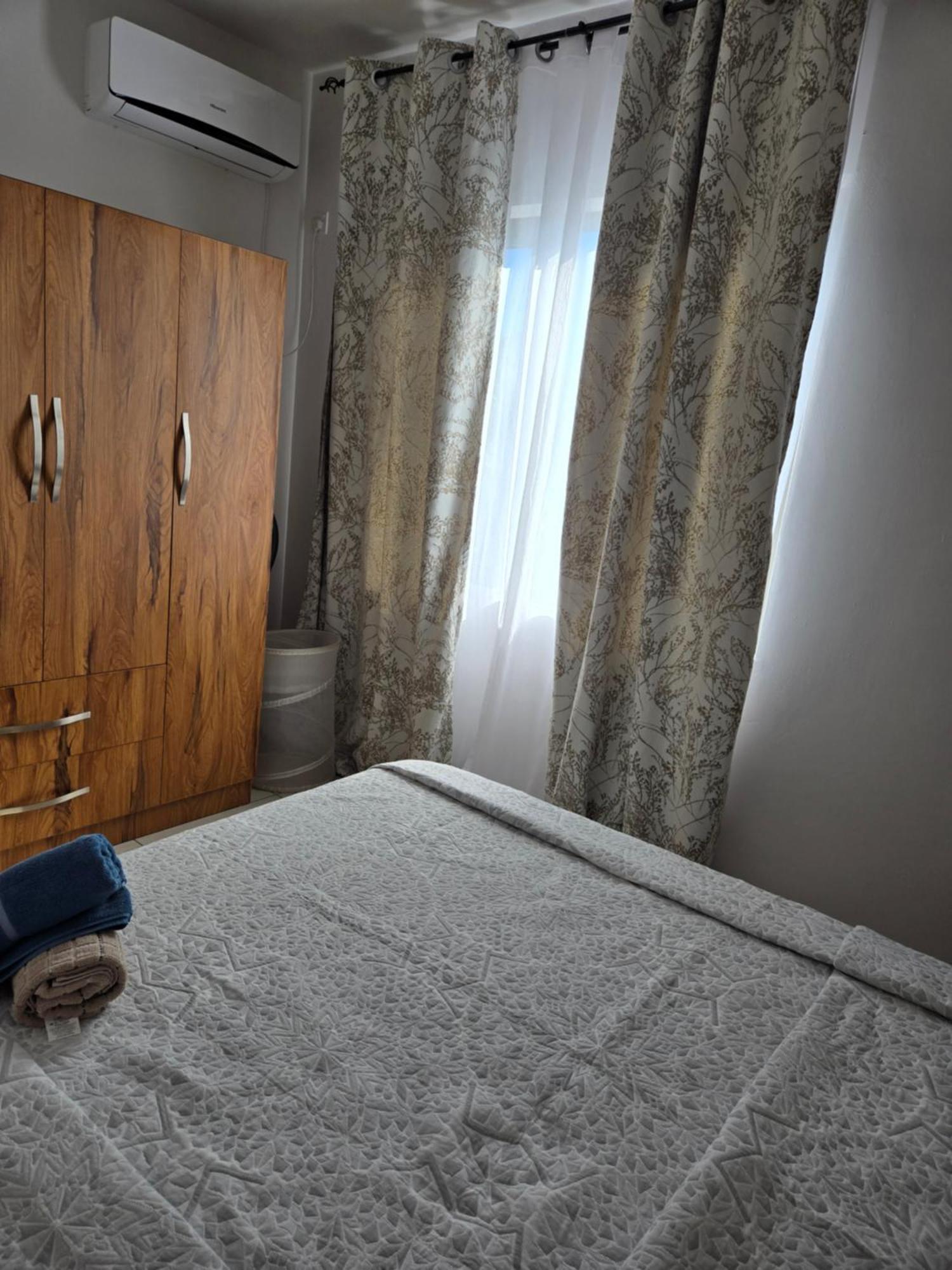 Modern And Cosy Condo: Westwood Apartments Flic-en-Flacq 외부 사진
